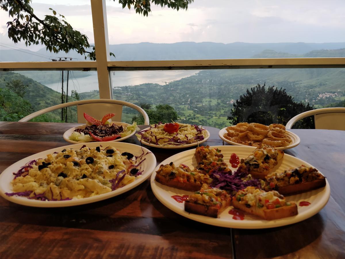 פנצ'גאני Miraya Hotel מראה חיצוני תמונה